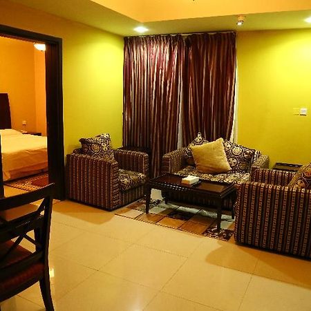 Golden Square Hotel Apartments Dubai Luaran gambar