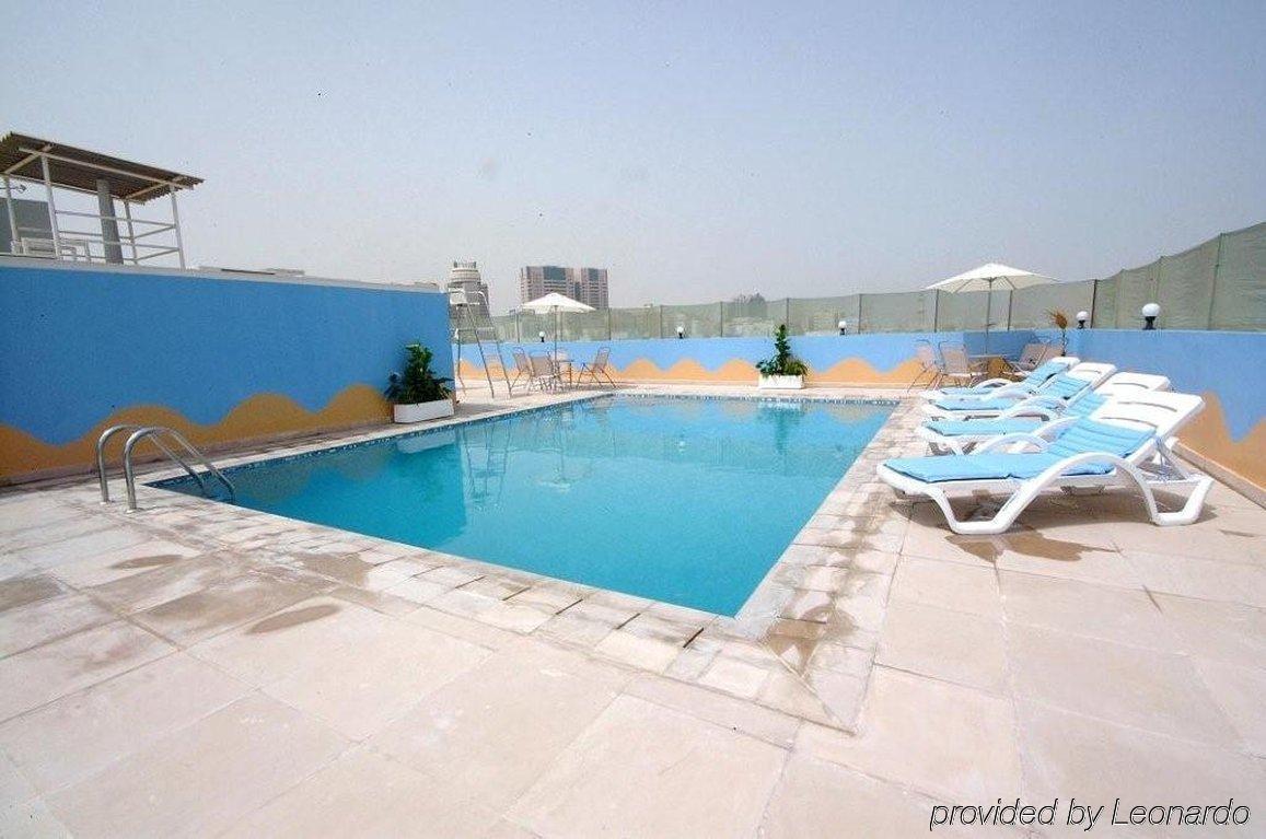 Golden Square Hotel Apartments Dubai Luaran gambar