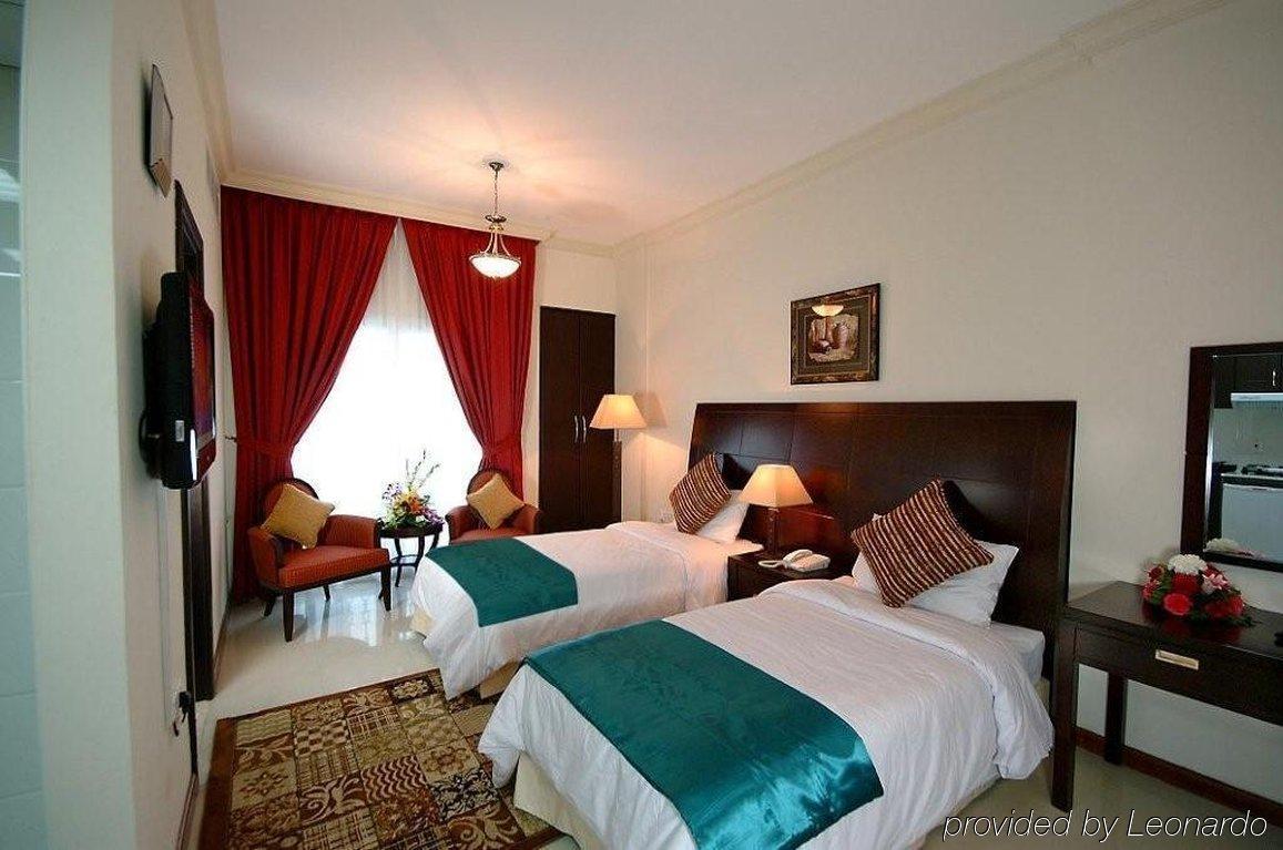 Golden Square Hotel Apartments Dubai Luaran gambar