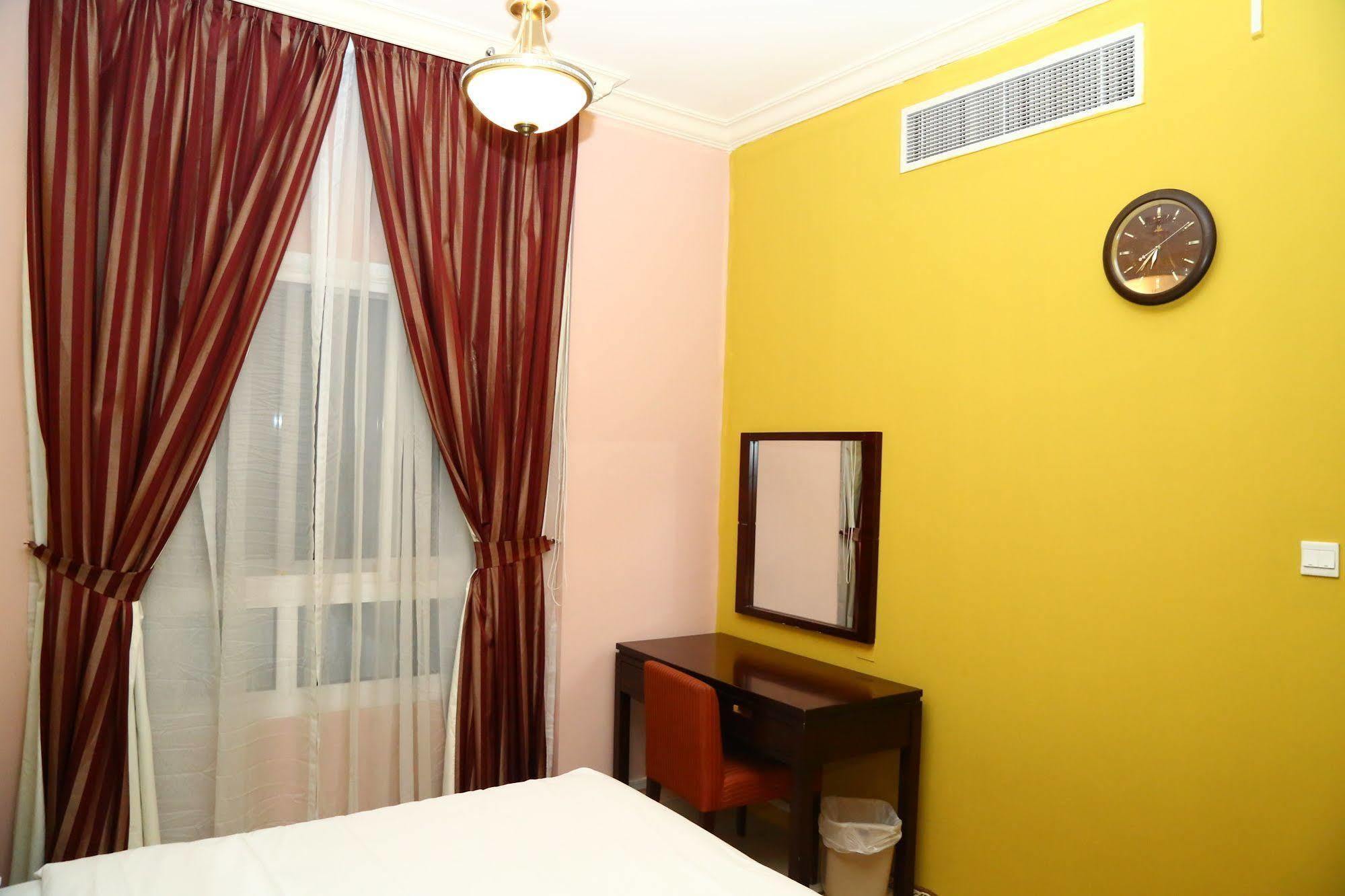 Golden Square Hotel Apartments Dubai Luaran gambar