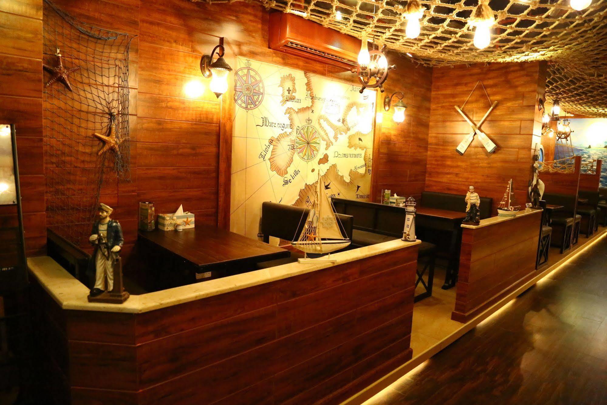 Golden Square Hotel Apartments Dubai Luaran gambar